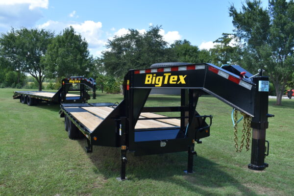 2025 Big Tex 22GN 22,500#,TD,GN,102x 25 +5 Lo Pro,DT,MegaRamps,Black