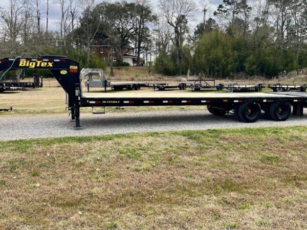 2026 Big Tex 25GN-30D5A-MRBK (25’+5’ with mega ramps)